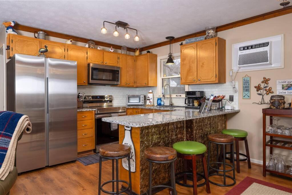 Waterfront Cabin 20 Mins To National Park & Massanutten! Stanardsville 외부 사진
