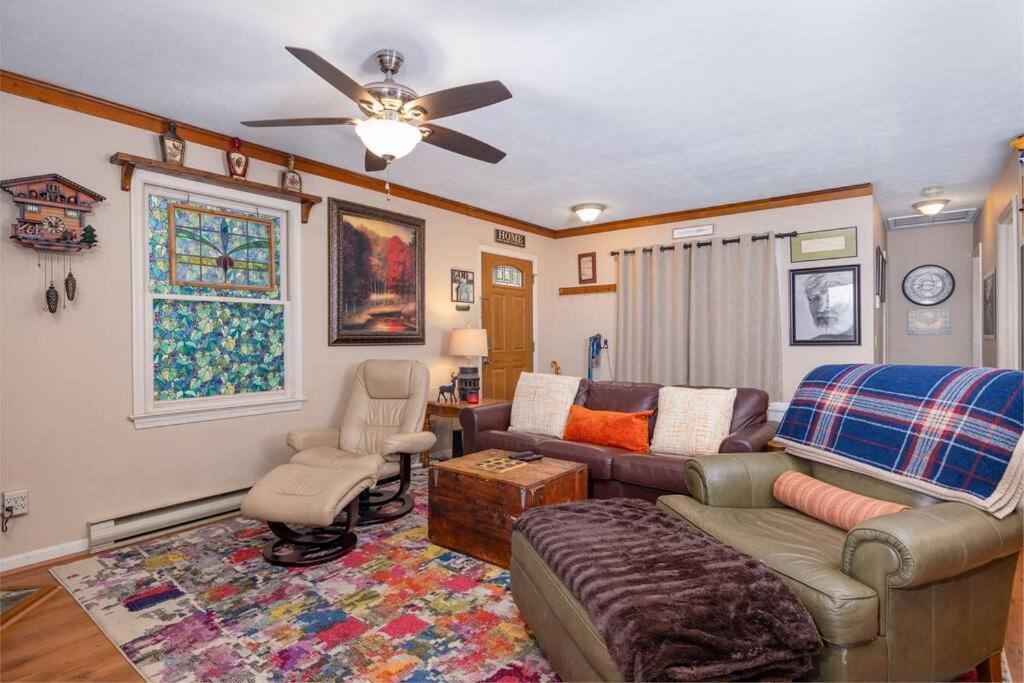 Waterfront Cabin 20 Mins To National Park & Massanutten! Stanardsville 외부 사진